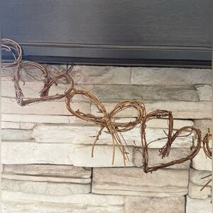 NWT Heart and Bow Grapevine Garland 5 feet Rustic Cottagecore